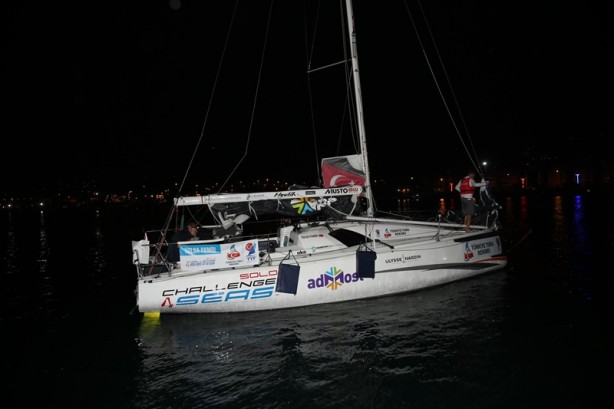Foto - 4 denizi bir yelkenli ile geçti! Türk’ün başarısı dünyaya örnek oldu
