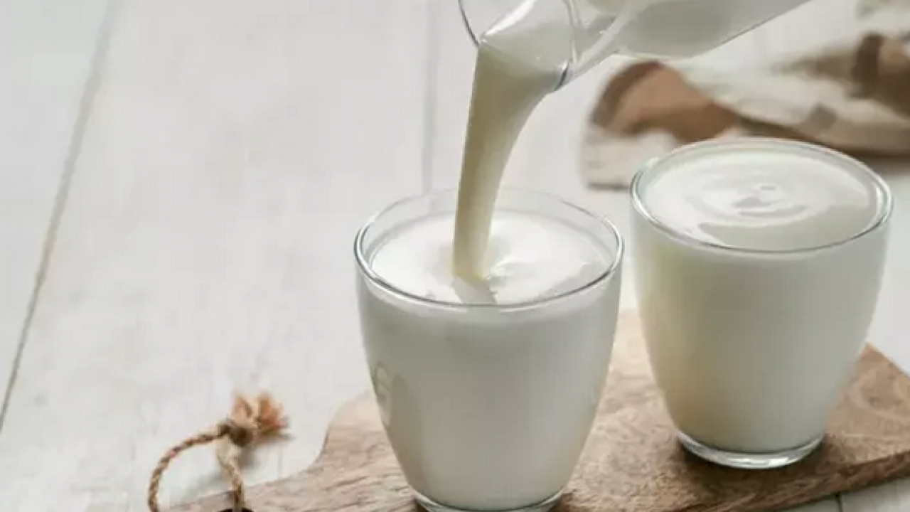 Foto - 4 hafta boyunca bardak bardak için: Bardağı resmen iğne ipliğe döndürüyor: Göbeği tığ gibi inceltiyor!