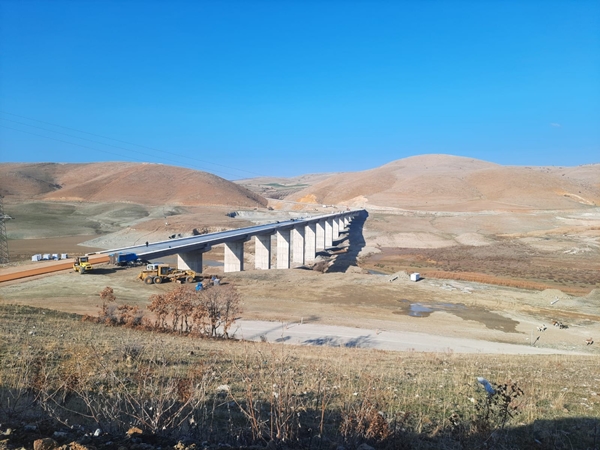 4 ilçeyi birbirine bağlayacak... Sona gelindi