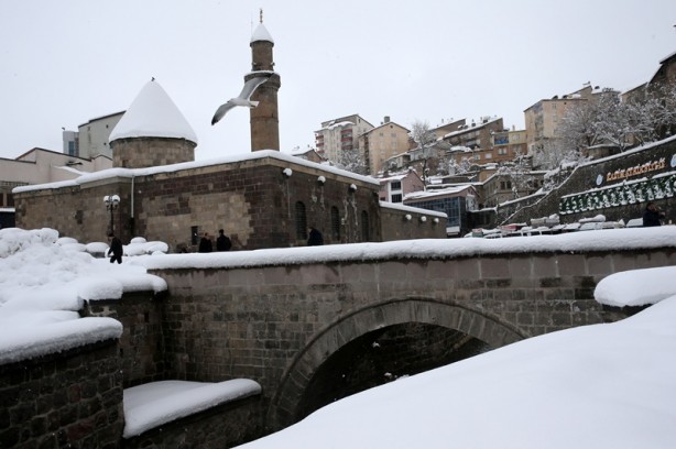Foto - 4 ilde 205 yerleşim birimine ulaşım sağlanamıyor