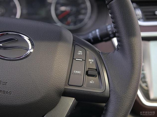 Foto - 4 kat daha ucuz! Peynir ekmek gibi sattı!