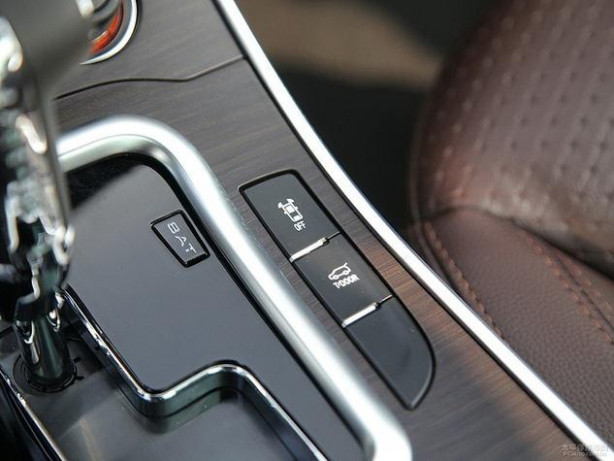 Foto - 4 kat daha ucuz! Peynir ekmek gibi sattı!