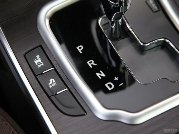 Foto - 4 kat daha ucuz! Peynir ekmek gibi sattı!