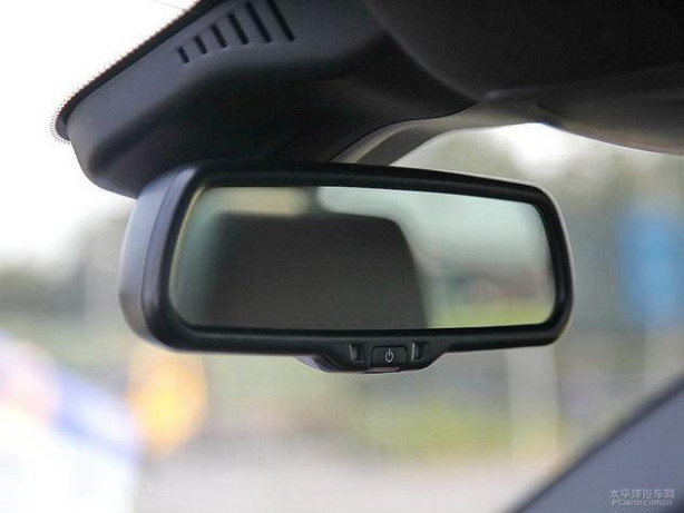 Foto - 4 kat daha ucuz! Peynir ekmek gibi sattı!