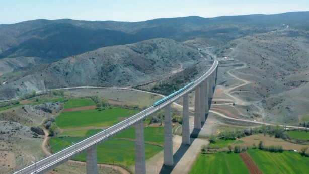 4 Mayıs’ta resmen başlıyor! Sivas-İstanbul yüksek hızlı treninden yeni dönem