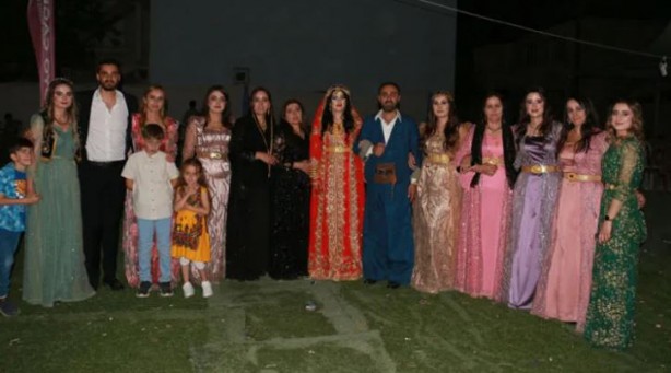 Foto - 4 saatlik takı töreni! İnanılmaz rakam