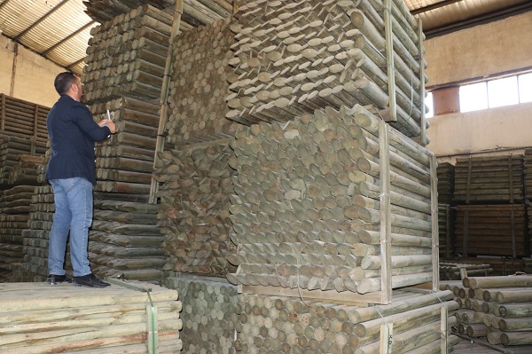 Foto - 4 ülkeye gönderiyor! Bankacılığı bıraktı fabrika kurdu