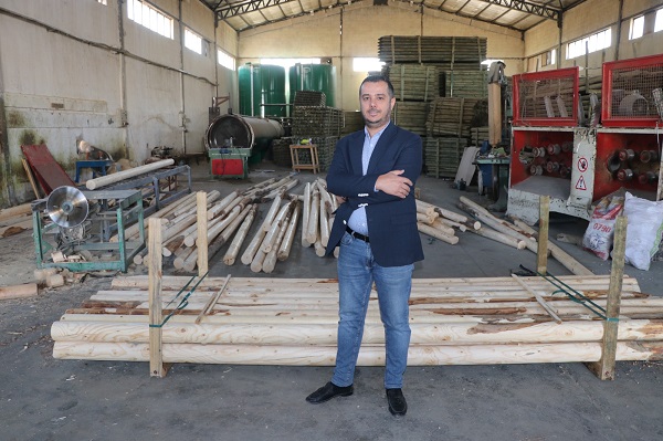 Foto - 4 ülkeye gönderiyor! Bankacılığı bıraktı fabrika kurdu