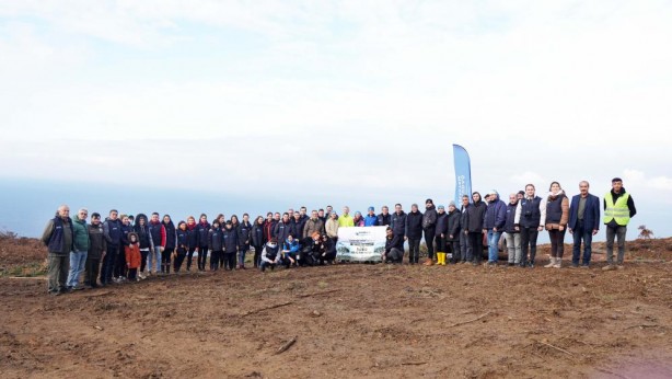 Foto - 4 yılda 4 bin fidan doğayla buluştu