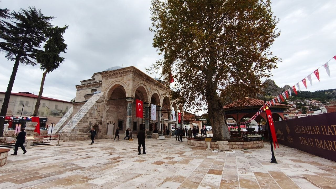 Foto - 4 yıllık hasret bitti! Tokat'ta 541 yıllık Gülbahar Hatun Camisi cemaatine yeniden kavuştu