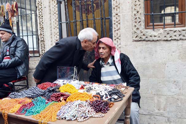 Foto - 40 bin TL'ye tespih satıyorlar!