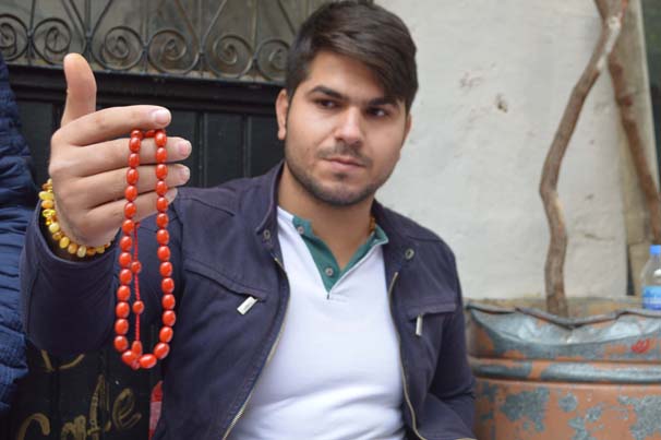 Foto - 40 bin TL'ye tespih satıyorlar!