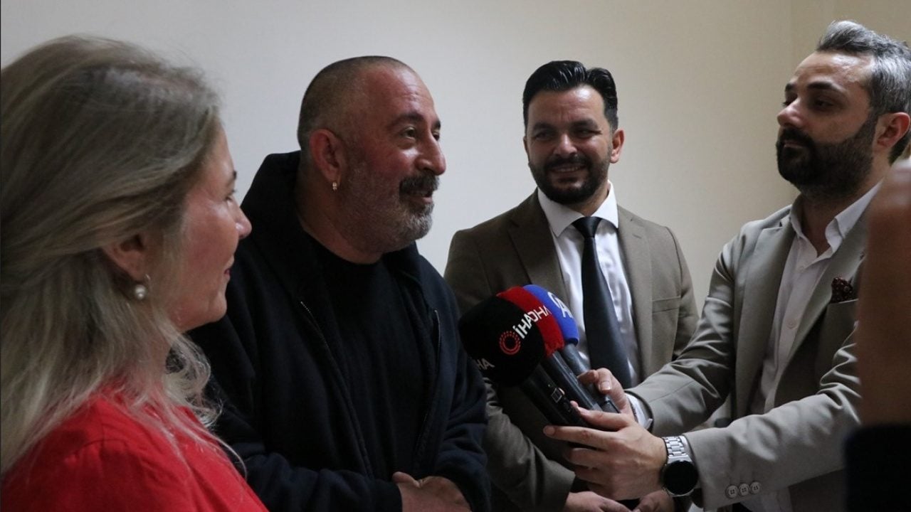 Foto - 40 gün sonra yeniden üniversite hastanesine geldi! Cem Yılmaz Çanakkale’de sağlık kontrolünden geçti