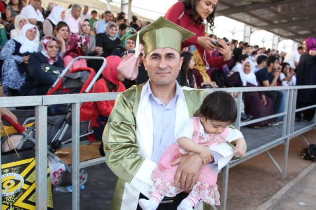 Foto - 40 yaşında okul birincisi oldu...