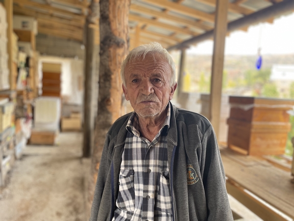 Foto - 40 yıldır bal üreterek 7 çocuk yetiştirdi
