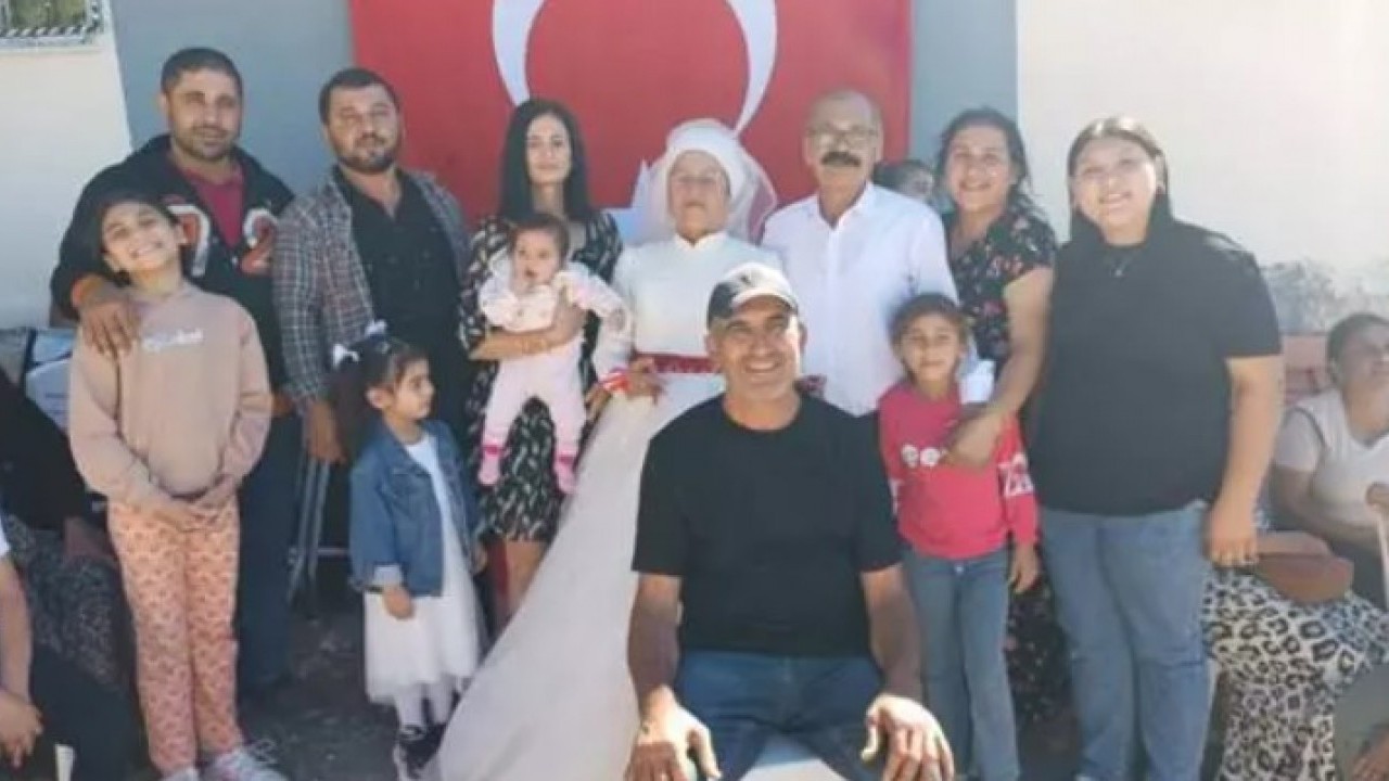 Foto - 40 yıllık hayalini gerçekleştirdi: Kaçarak evlenmişlerdi!