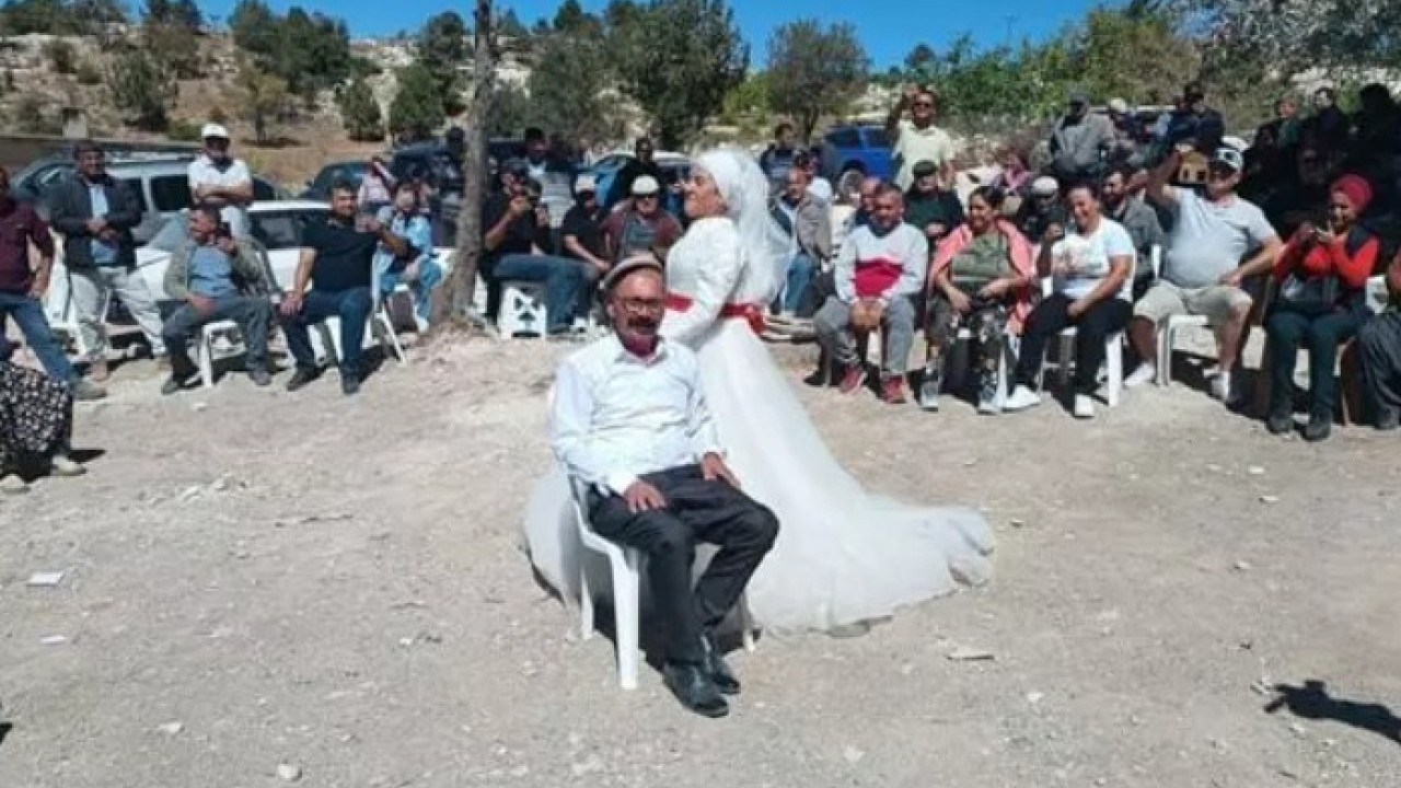 Foto - 40 yıllık hayalini gerçekleştirdi: Kaçarak evlenmişlerdi!
