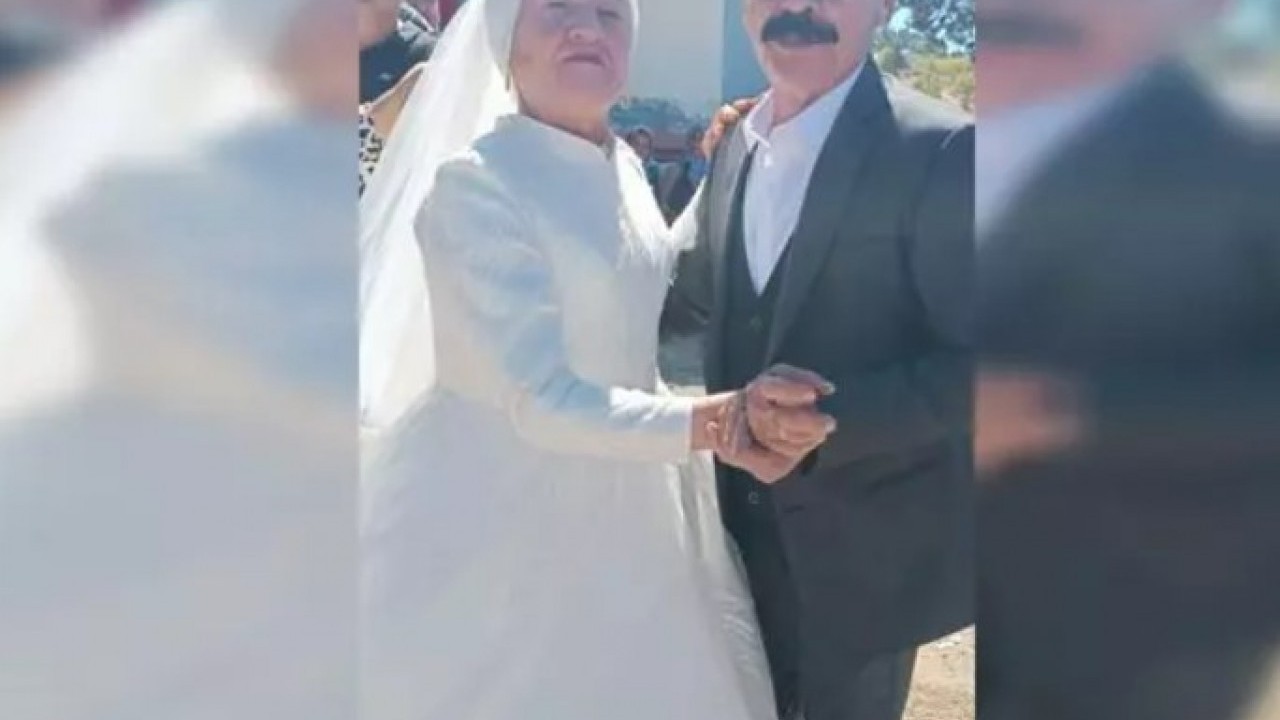 Foto - 40 yıllık hayalini gerçekleştirdi: Kaçarak evlenmişlerdi!