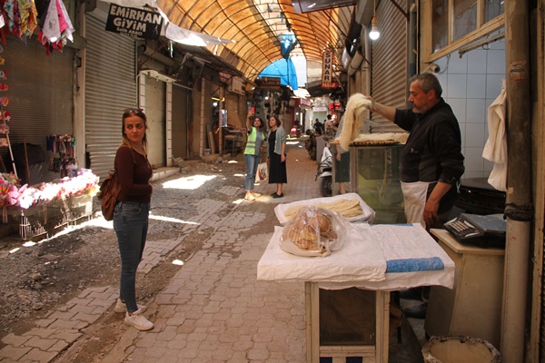Foto - 40 yıllık kadayıf ustası yeniden işinin başına döndü