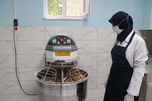 Foto - 400 nüfuslu beldeden tüm ülkeye dağılıyor