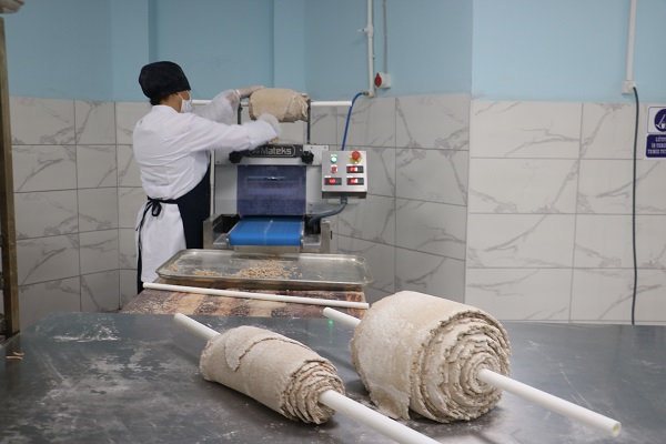 Foto - 400 nüfuslu beldeden tüm ülkeye dağılıyor