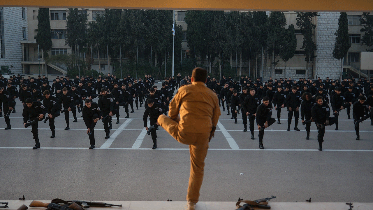 Foto - 400 Suriyeli eğitime alındı! "Tüm şehirlerde görev yapacaklar"