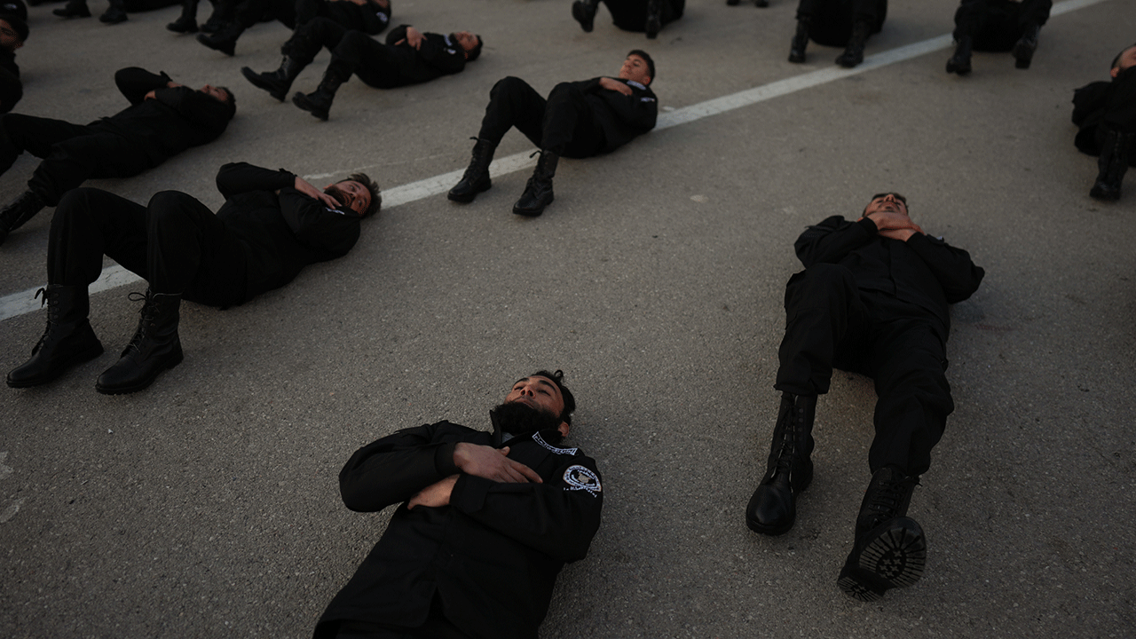 Foto - 400 Suriyeli eğitime alındı! "Tüm şehirlerde görev yapacaklar"