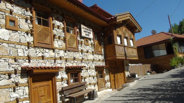 Foto - 400 yıllık evler turizme kazandırılıyor