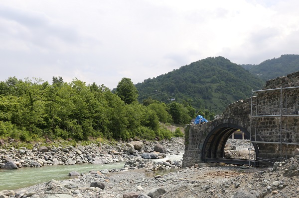 Foto - 400 yıllık tarihi taş kemer köprü restore ediliyor