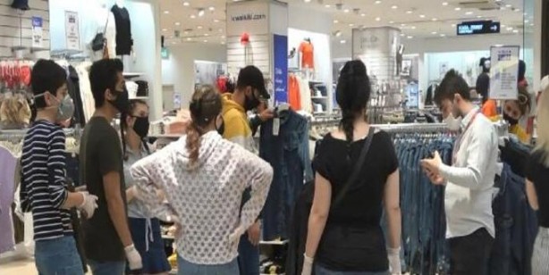 Foto - 42 gün sonra sokağa çıkan gençler bakın nereye koştu