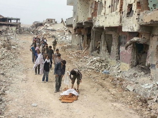 Foto - 42 PKK'lı işte böyle teslim oldu