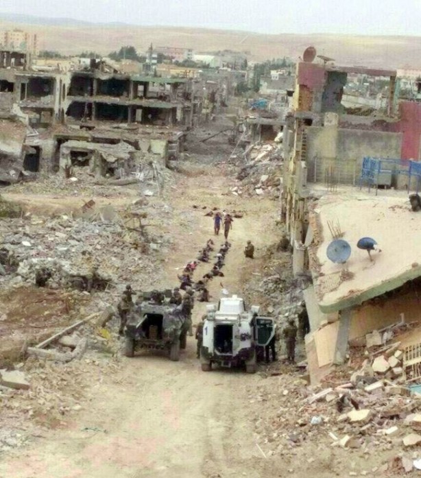 Foto - 42 PKK'lı işte böyle teslim oldu