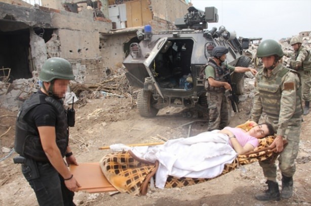 Foto - 42 PKK'lı işte böyle teslim oldu