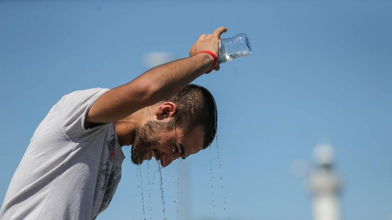 Foto - 45 dereceyi görecek! Yeni haftada o illerde yaşayanlar adeta kavrulacak