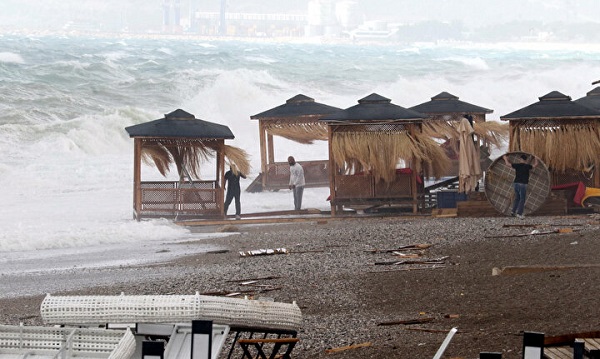 Foto - 45 ilde alarm verildi! Türkiye fırtınaya teslim oldu