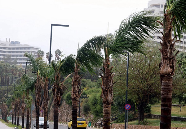 Foto - 45 ilde alarm verildi! Türkiye fırtınaya teslim oldu