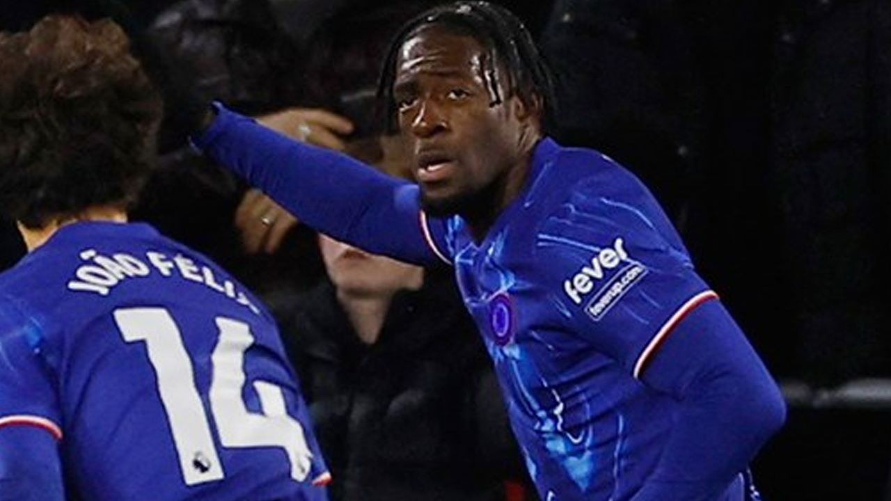 45 milyon euroluk stoper geliyor! Mourinho yine istedi, ilginç neden? Durmak bilmiyor…