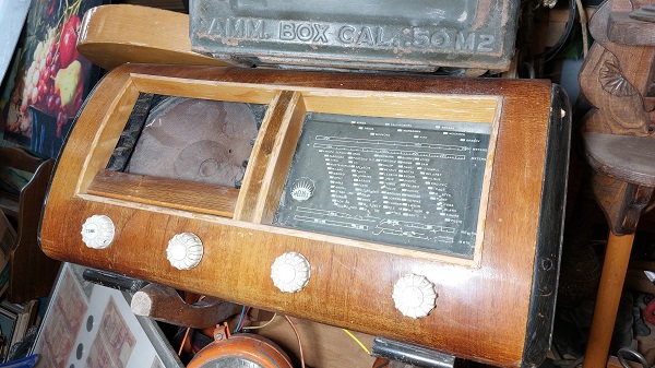 Foto - 45 yıldır bu işi yapıyor! Antikaların sayısını artık hesaplayamıyor