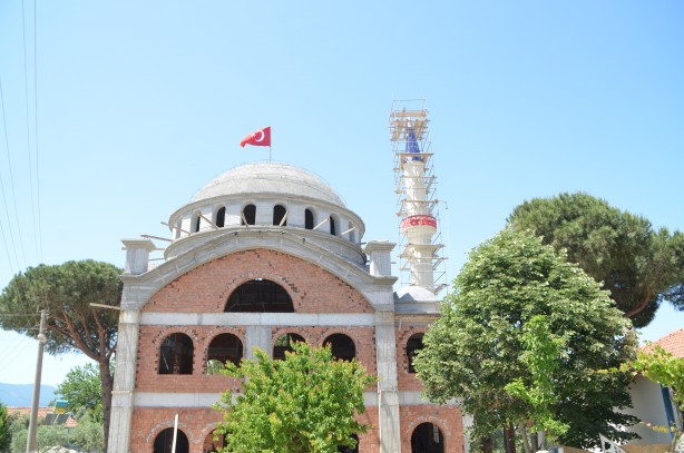 Foto - 49 yıl sonra fark edildi! Kıblesi yanlış olan cami yeniden yapılıyor