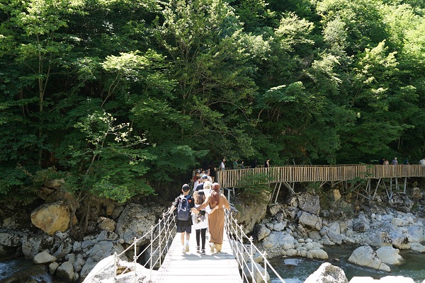 Foto - 5 bin nüfuslu ilçe dolup taştı