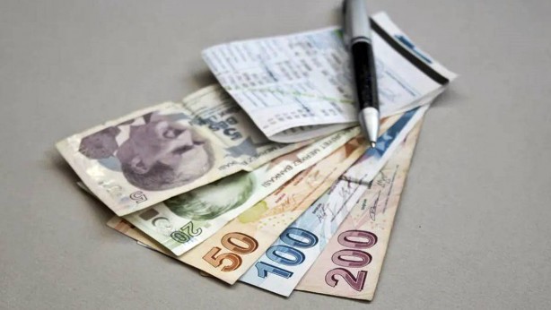 Foto - 5 bin TL Cumhuriyet Bayramı emekli ikramiyeleri ile ilgili flaş gelişme