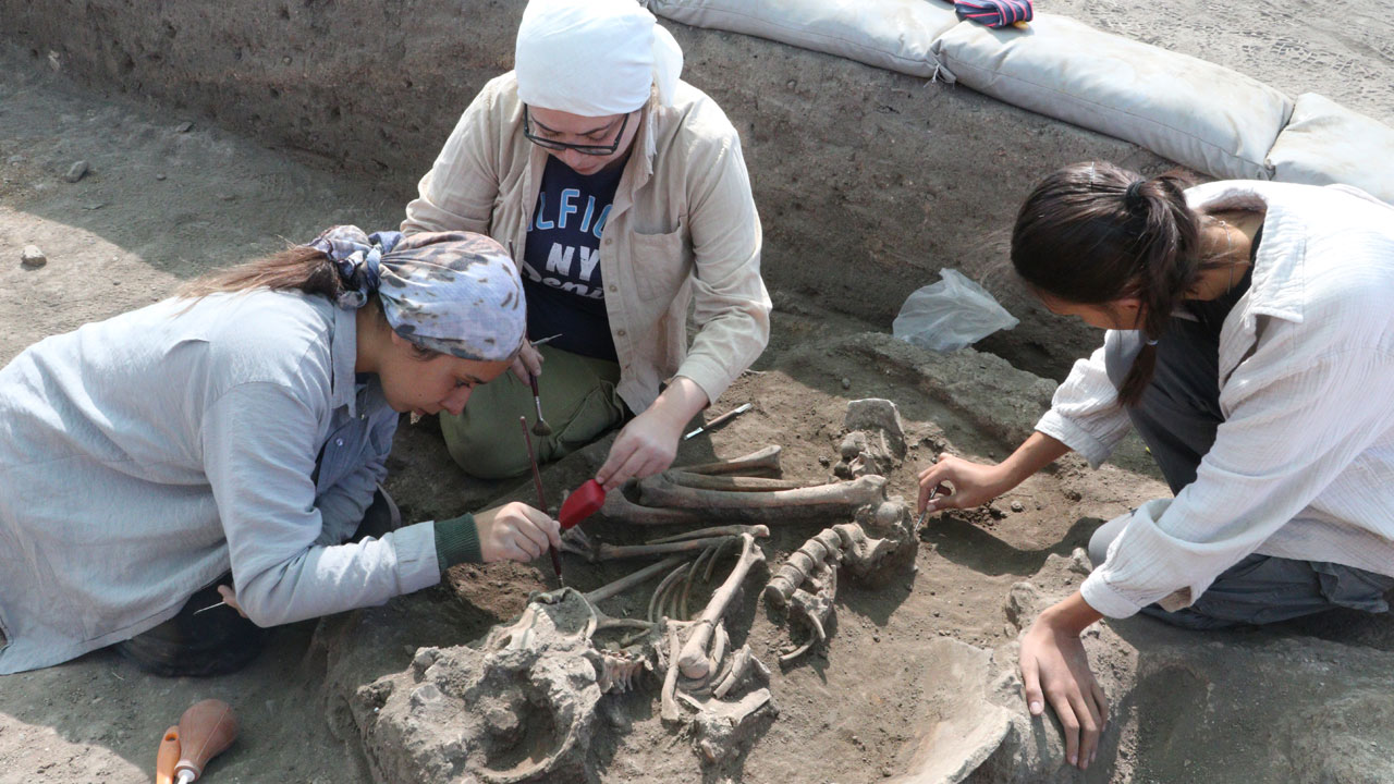 Foto - 5 bin yıllık sır perdesi aralanıyor! Küllüoba’da şiddet ve hastalık izleri