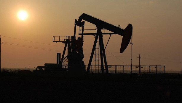 Foto - 5 bine yakın kaçak hat tespit edildi! Petrolü göz göre göre çalıyorlar, kimse engelleyemiyor