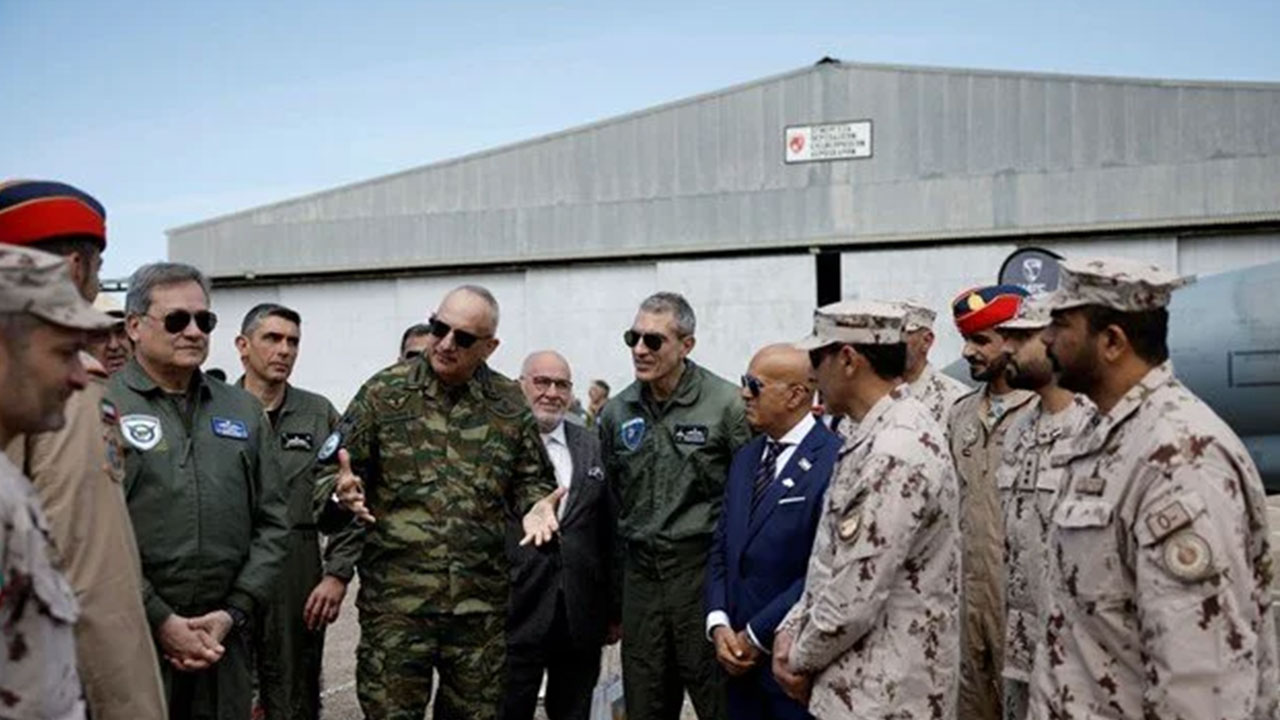 Foto - '5 dakikada geliriz' diyen Yunanistan'a Türkiye'den bomba cevap