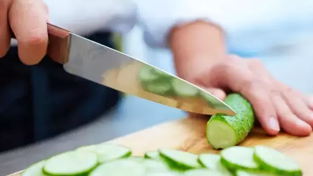 Foto - 5 günde 5 kilo cayır cayır yağ yaktırıyor: Salatalık detoksu! Yağlar cayır cayır yandı