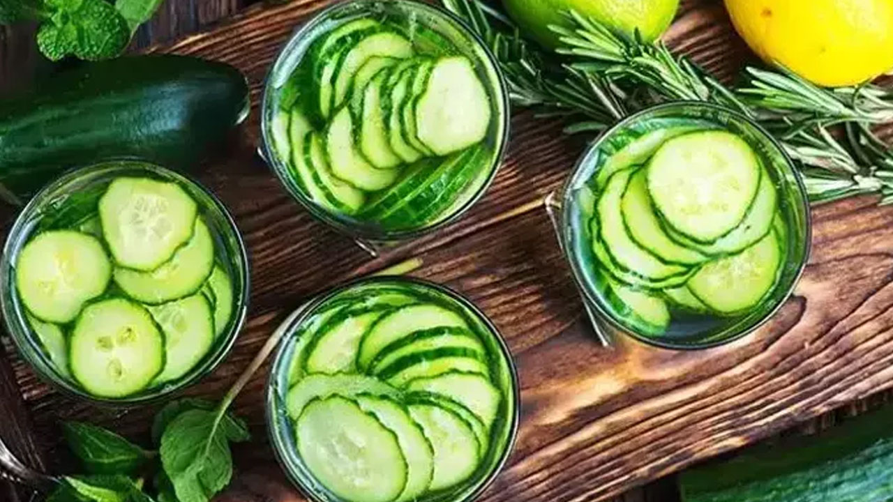 Foto - 5 günde 5 kilo cayır cayır yağ yaktırıyor: Salatalık detoksu! Yağlar cayır cayır yandı