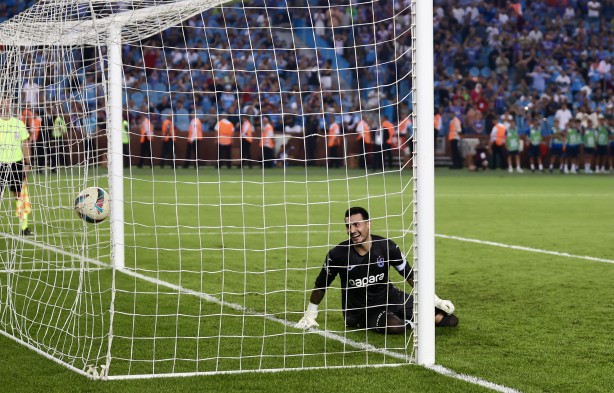 Foto - 5. kez geliş ve kurtaracak öyle mi? Peki onca yapılan transfer ne olacak? Sorular cevaplarını bekliyor...