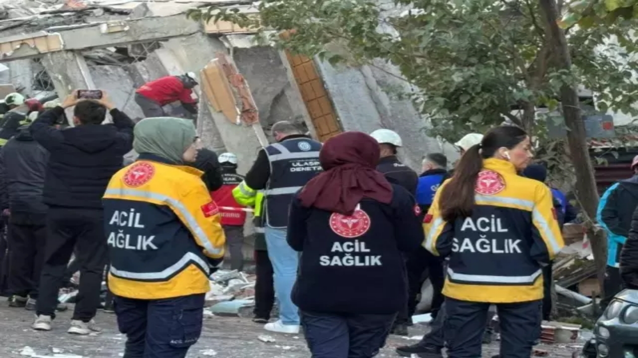 "5 kişi enkaz altında" deniliyor! Gebze’de çöken binanın yıkılmadan önceki hali ortaya çıktı