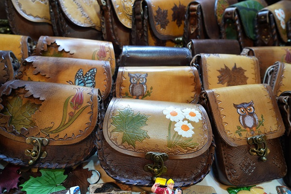 Foto - 5 metrekare dükkanda teknolojiye direniyor