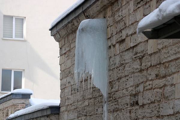 Foto - 5 metreye ulaştılar! Tehlikeye aldırış etmediler